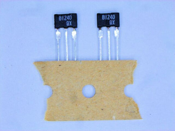 TRANSISTOR  2SB 1240