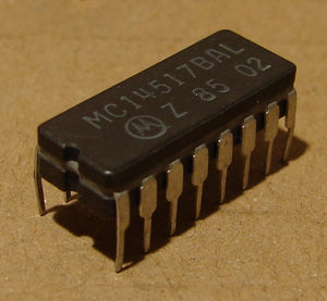 CMOS  MC14517