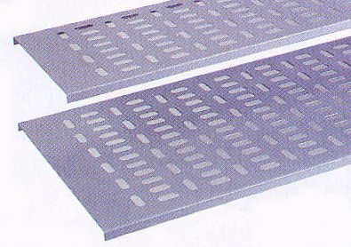 CABLE MANAGEMENT TRAY 18U 150mm PERFORATED