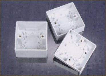 SURFACE BOX 86x86mm 32mm DEPTH WHITE FUSION