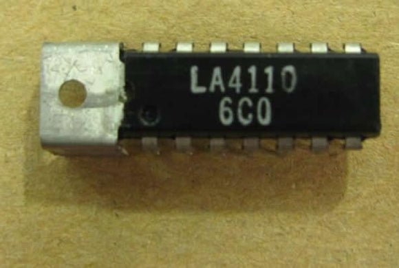 INT. CIR.  LA 4110 14-DIP+g